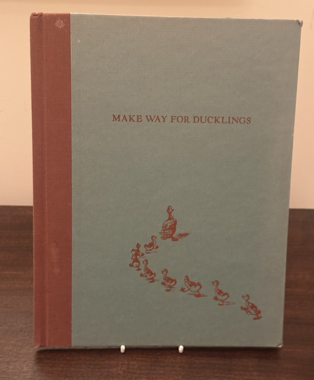 Make Way for Ducklings Robert McCloskey 1969 Childrens Book Hardback Vintage